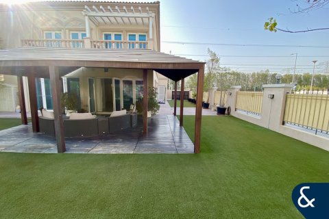 Villa in Jumeirah Village Triangle, Dubai 4 bedrooms, 649 sq.m. № 76194 - photo 20