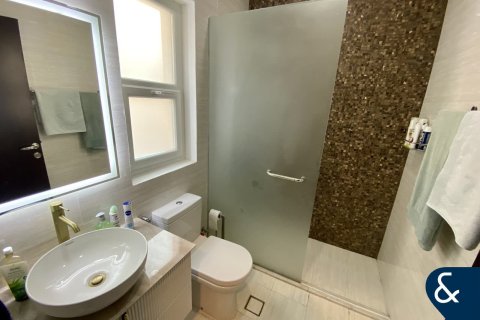 Villa in Jumeirah Village Triangle, Dubai 4 bedrooms, 649 sq.m. № 76194 - photo 26