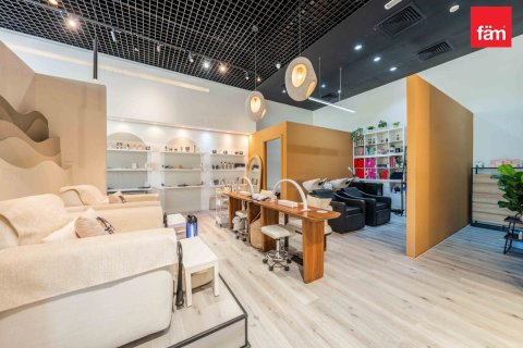 Shop in Business Bay, Dubai 95.4 sq.m. № 111763 - photo 19