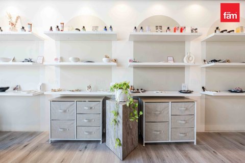 Shop in Business Bay, Dubai 95.4 sq.m. № 111763 - photo 14