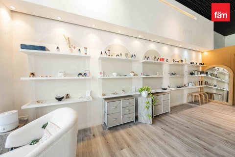 Shop in Business Bay, Dubai 95.4 sq.m. № 111763 - photo 20