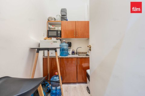 Shop in Business Bay, Dubai 95.4 sq.m. № 111763 - photo 6
