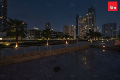Shop in Business Bay, Dubai 95.4 sq.m. № 111763 - photo 24
