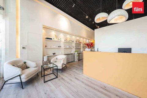 Shop in Business Bay, Dubai 95.4 sq.m. № 111763 - photo 10