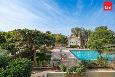 Townhouse in Dubai 3 bedrooms, 278.6 sq.m. № 89339 - photo 2