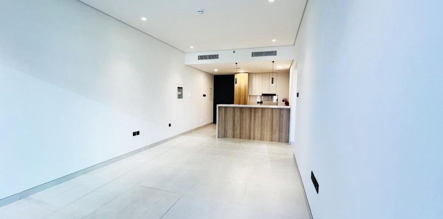 Квартира в Дубае, 1 спальня, 75.6м², № 89330