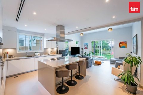 Villa à Dubai, 5 chambres, 756 m², № 89342 - photo 6