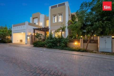 Villa à Dubai, 5 chambres, 756 m², № 89342 - photo 14