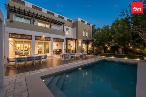 Villa à Dubai, 5 chambres, 756 m², № 89342 - photo 13