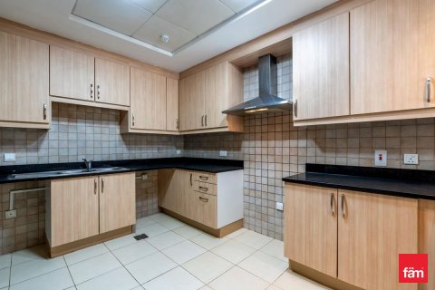 Apartment in Dubai 2 bedrooms, 143.4 sq.m. № 89331