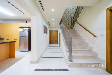 Adosado en Al Furjan, Dubai, 3 dormitorios, 262 m², № 122273 - foto 6