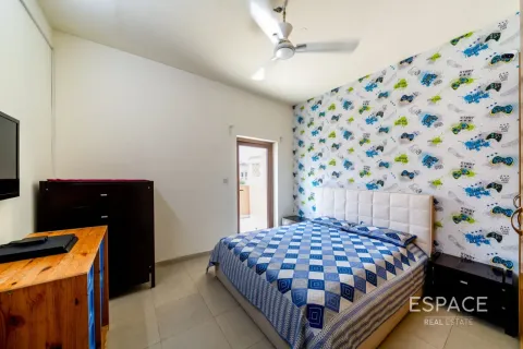 Adosado en Al Furjan, Dubai, 3 dormitorios, 262 m², № 122273 - foto 11