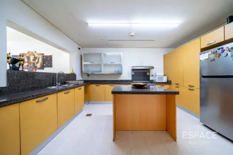 Adosado en Al Furjan, Dubai, 3 dormitorios, 262 m², № 122273 - foto 5