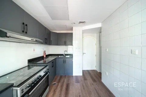 Villa en Springs 12, The Springs, Dubai, 2 dormitorios, 153 m², № 122271 - foto 15