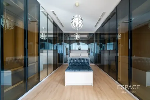 Villa en Al Furjan, Dubai, 7 dormitorios, 595 m², № 122274 - foto 8