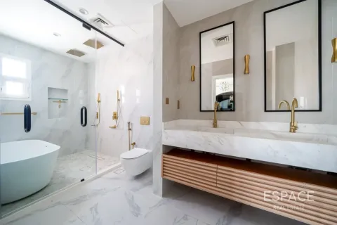 Villa en Al Furjan, Dubai, 7 dormitorios, 595 m², № 122274 - foto 6