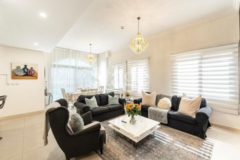 Villa en Casa Viva, Serena, Dubai, 3 dormitorios, 263 m², № 69154 - foto 17