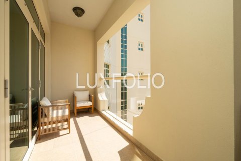 Apartamento en Shoreline Apartments, Palm Jumeirah, Dubai, 2 dormitorios, 145 m², № 46255 - foto 2