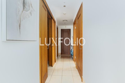 Apartment in Old Town, Dubai 2 bedrooms, 115 sq.m. № 46245 - photo 9