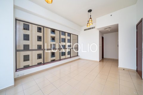 Apartment in Rimal, Jumeirah Beach Residence, Dubai 2 bedrooms, 131 sq.m. № 46243 - photo 8
