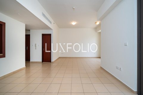 Apartment in Rimal, Jumeirah Beach Residence, Dubai 2 bedrooms, 131 sq.m. № 46243 - photo 3