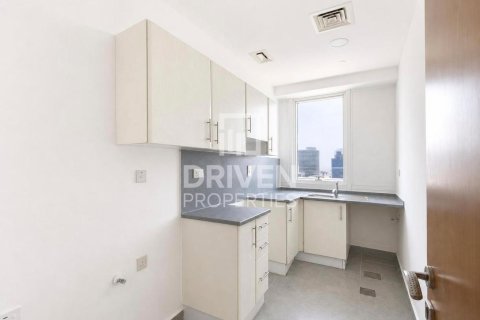 Apartment in Barsha Heights (Tecom), Dubai 2 bedrooms, 121.52 sq.m. № 138430 - photo 11