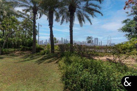 Купить виллу в The Crescent, Пальма Джумейра, Дубай: 5 спален, 413м², № 75703 - фото 2