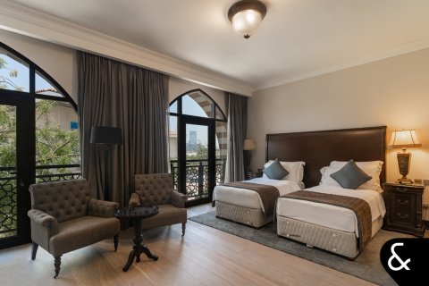 Купить виллу в The Crescent, Пальма Джумейра, Дубай: 5 спален, 413м², № 75703 - фото 24