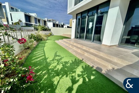 Villa en Golf Grove, Dubai Hills Estate, Dubai, 3 dormitorios, 273 m², № 75697 - foto 14