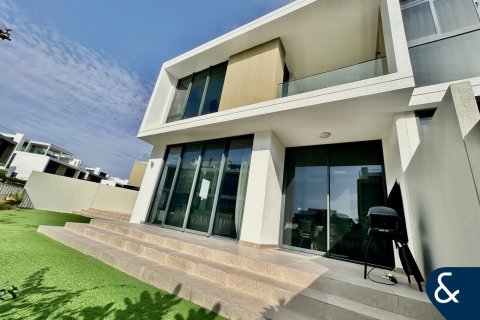 Villa en Golf Grove, Dubai Hills Estate, Dubai, 3 dormitorios, 273 m², № 75697 - foto 13