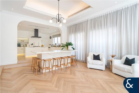 Купить виллу в Джумейра Гольф Эстейтс, Дубай: 4 спальни, 566м², № 75693 - фото 12