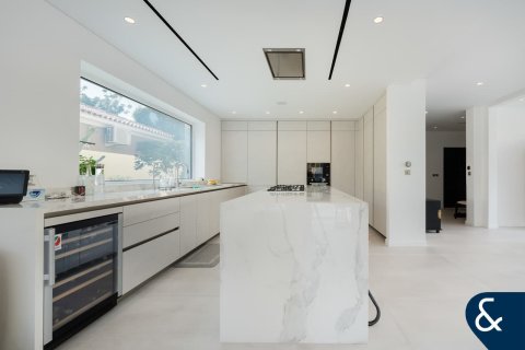 Купить виллу в Арабиан Ранчес, Дубай: 4 спальни, 846м², № 75698 - фото 6