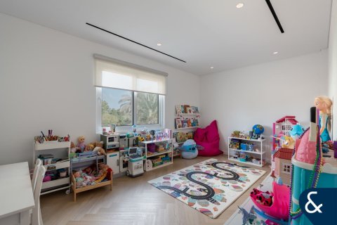 Купить виллу в Арабиан Ранчес, Дубай: 4 спальни, 846м², № 75698 - фото 10