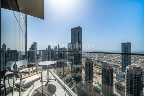 Apartment in Downtown Dubai (Downtown Burj Dubai), Dubai 2 bedrooms, 98.35919319 sq.m. № 108906 - photo 9