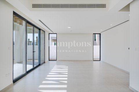 Villa in Arabian Ranches 3, Dubai 4 bedrooms, 424.84541900 sq.m. № 108905 - photo 6