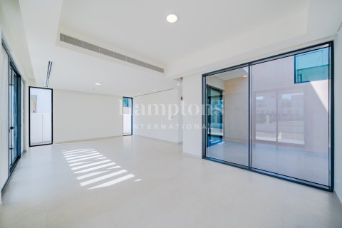 Villa in Arabian Ranches 3, Dubai 4 bedrooms, 424.84541900 sq.m. № 108905 - photo 8