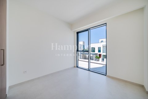 Villa in Arabian Ranches 3, Dubai 4 bedrooms, 424.84541900 sq.m. № 108905 - photo 4