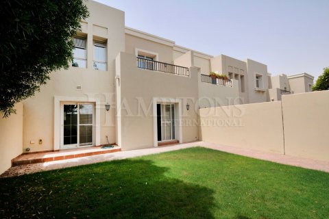 Townhouse in Arabian Ranches 2, Dubai 3 bedrooms, 226.31170800 sq.m. № 108903 - photo 12