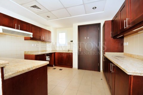 Townhouse in Arabian Ranches 2, Dubai 3 bedrooms, 226.31170800 sq.m. № 108903 - photo 4