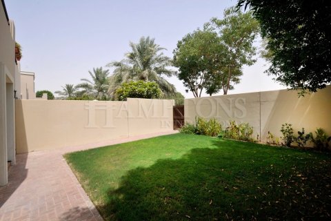 Townhouse in Arabian Ranches 2, Dubai 3 bedrooms, 226.31170800 sq.m. № 108903 - photo 14
