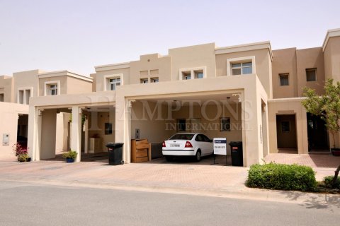 Townhouse in Arabian Ranches 2, Dubai 3 bedrooms, 226.31170800 sq.m. № 108903 - photo 5