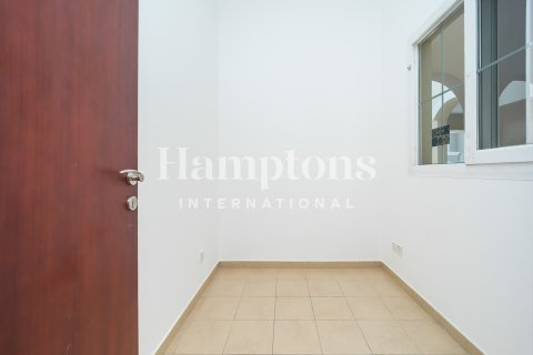 Villa in Arabian Ranches 2, Dubai 2 bedrooms, 173.19999193 sq.m. № 108907 - photo 13