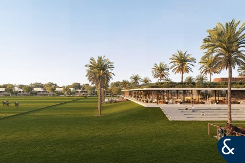 Villa in Dubai Investment Park, Dubai 5 bedrooms, 458 sq.m. № 74861 - photo 6