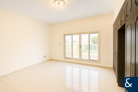 Villa à Jumeirah Village Circle, Dubai, 4 chambres, 501 m², № 74856 - photo 6
