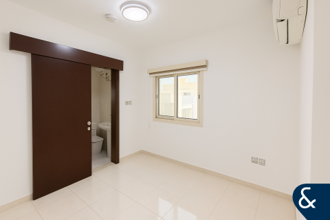 Villa à Jumeirah Village Circle, Dubai, 4 chambres, 501 m², № 74856 - photo 13