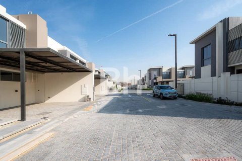 Townhouse in wasl gate, Dubai 4 bedrooms, 308 sq.m. № 56995 - photo 3