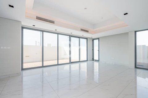 Townhouse in wasl gate, Dubai 4 bedrooms, 308 sq.m. № 56995 - photo 1