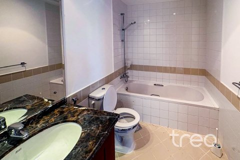 Villa en Arabian Ranches, Dubai, 2 dormitorios, 175.49 m², № 123665 - foto 13