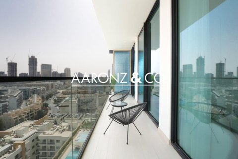 Appartement à Jumeirah Village Circle, Dubai, 2 chambres, 159 m², № 95266 - photo 2