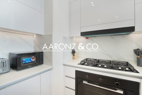 Appartement à Jumeirah Village Circle, Dubai, 2 chambres, 159 m², № 95266 - photo 18